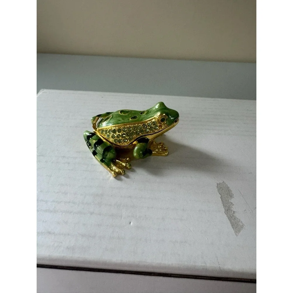 Gorgeous Green Enamel Frog Trinket Box - Jeweled Gold Tone w/ Magnetic Closure